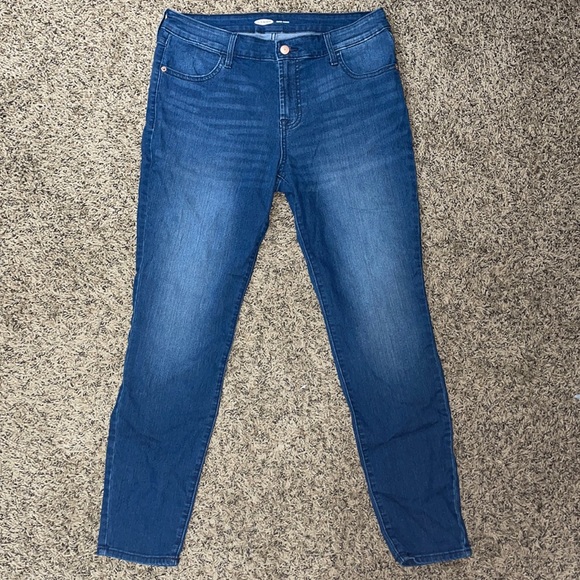 Old Navy super skinny Jeans - Picture 1 of 3